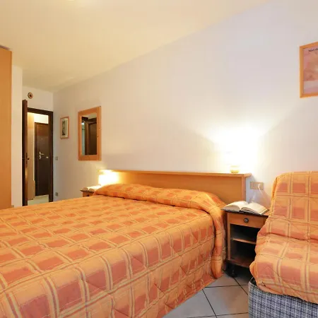 Al Parco-2 By Interhome Lejlighed Canazei