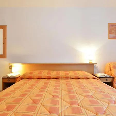 Al Parco-2 By Interhome * Canazei